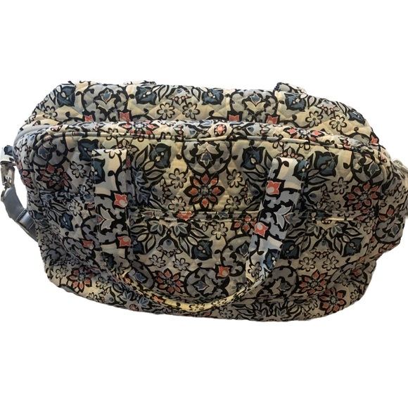 Vera Bradley Handbags - Vera Bradley Multicolor Floral Zipper Shoulder & Tote Bags OS